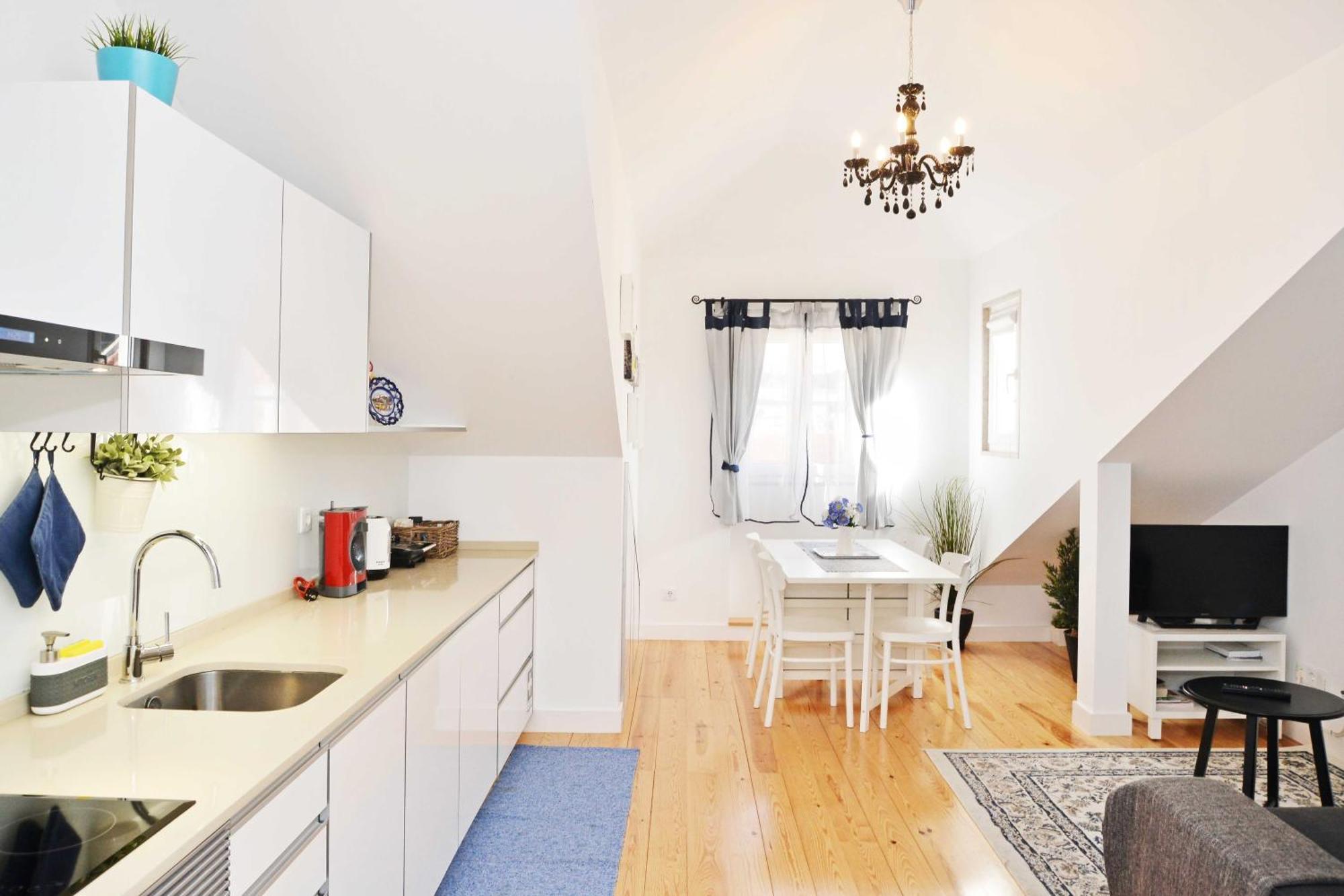 Santana 4 - Checkinhome Apartment Lisbon
